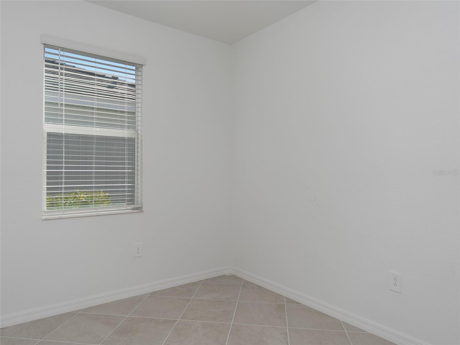 Image 46 of 57 For 11470 Burgundy Drive