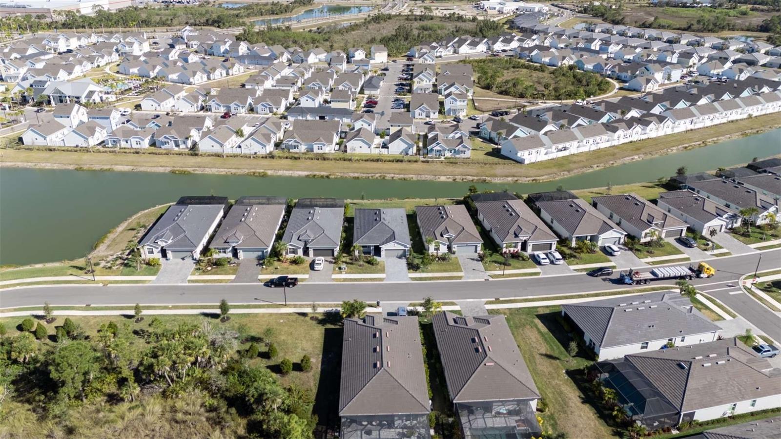 Image 6 of 57 For 11470 Burgundy Drive