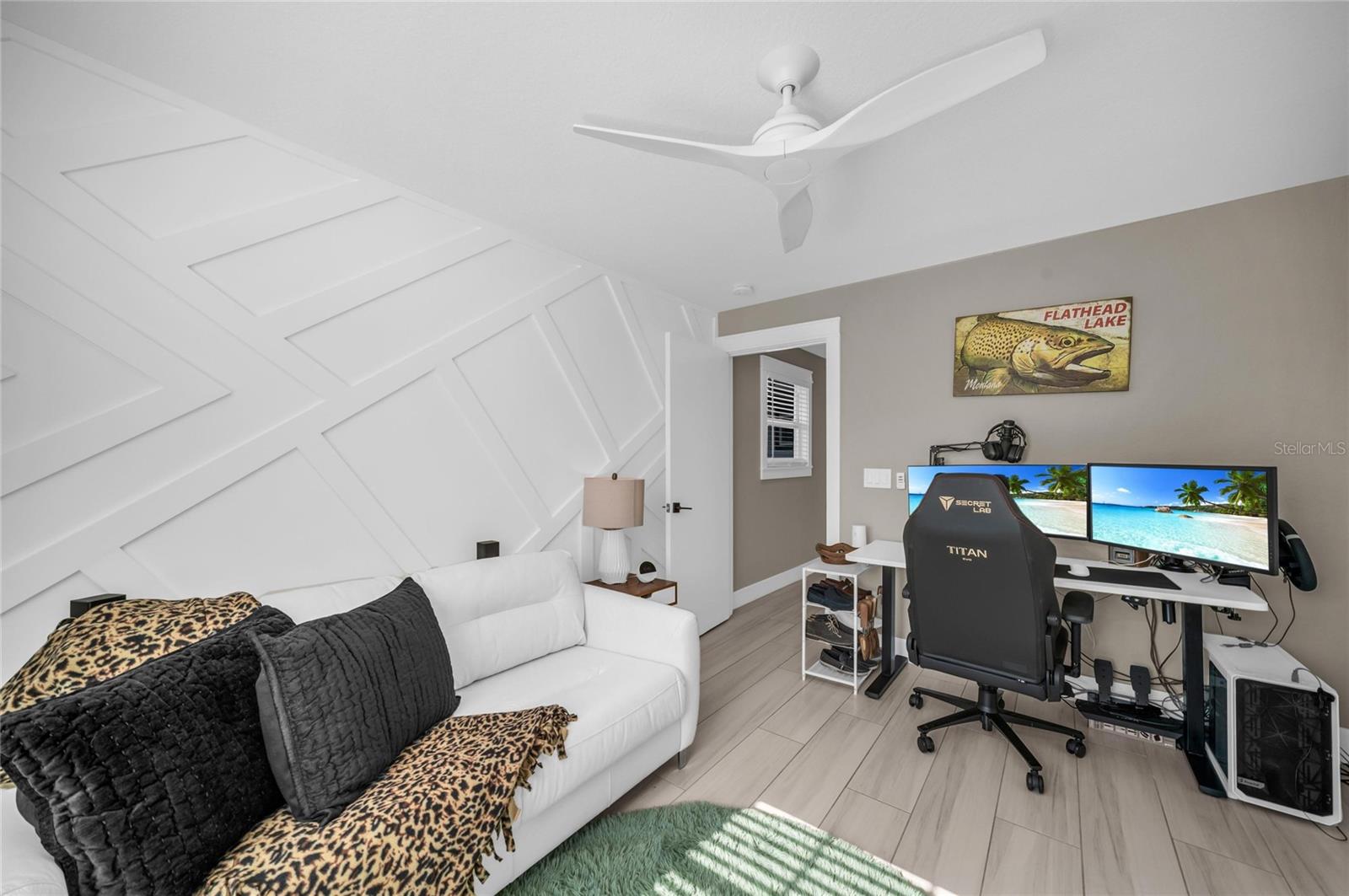 Image 15 of 47 For 7149 Longboat Drive N