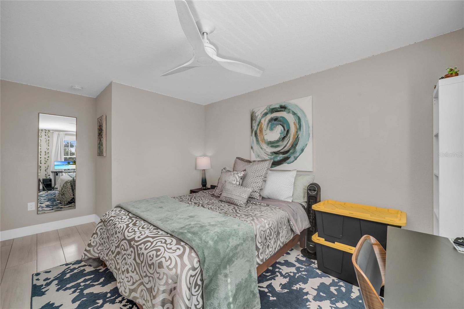 Image 18 of 47 For 7149 Longboat Drive N