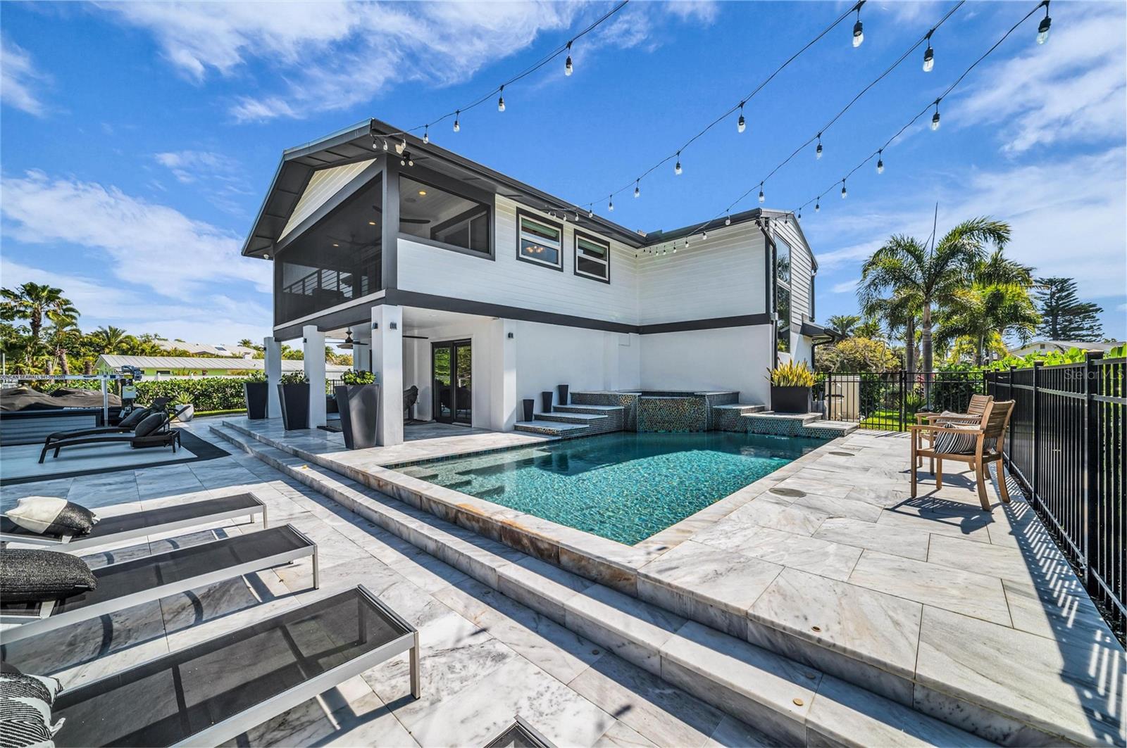 Image 36 of 47 For 7149 Longboat Drive N