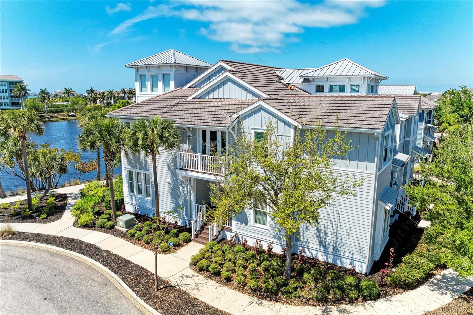 Image 2 of 98 For 348 Sapphire Lake Drive 101