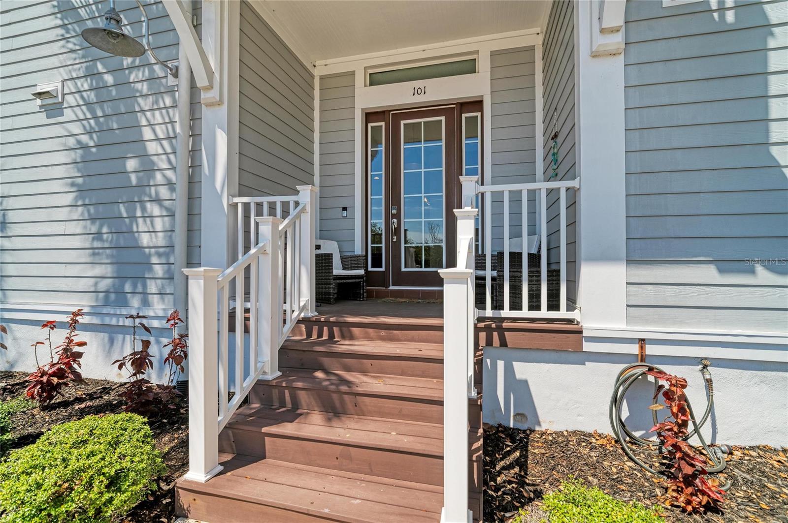 Image 4 of 98 For 348 Sapphire Lake Drive 101