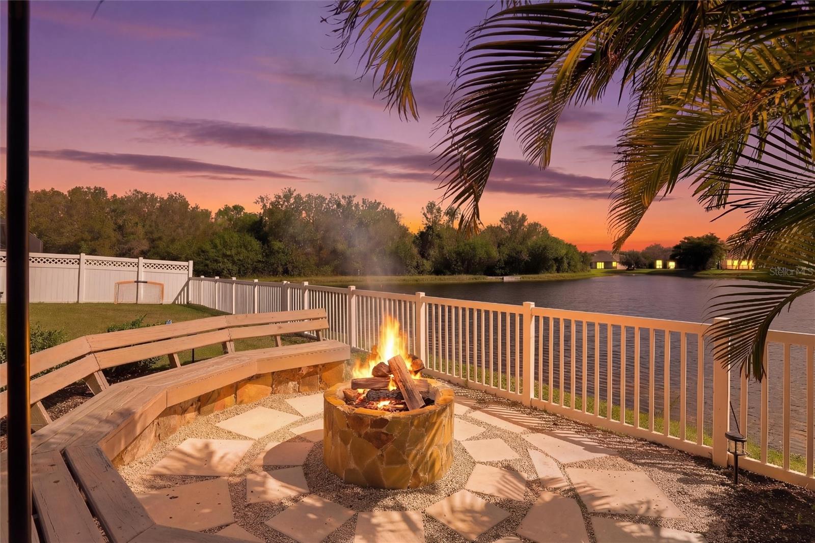 Image 2 of 68 For 6007 43rd Court E