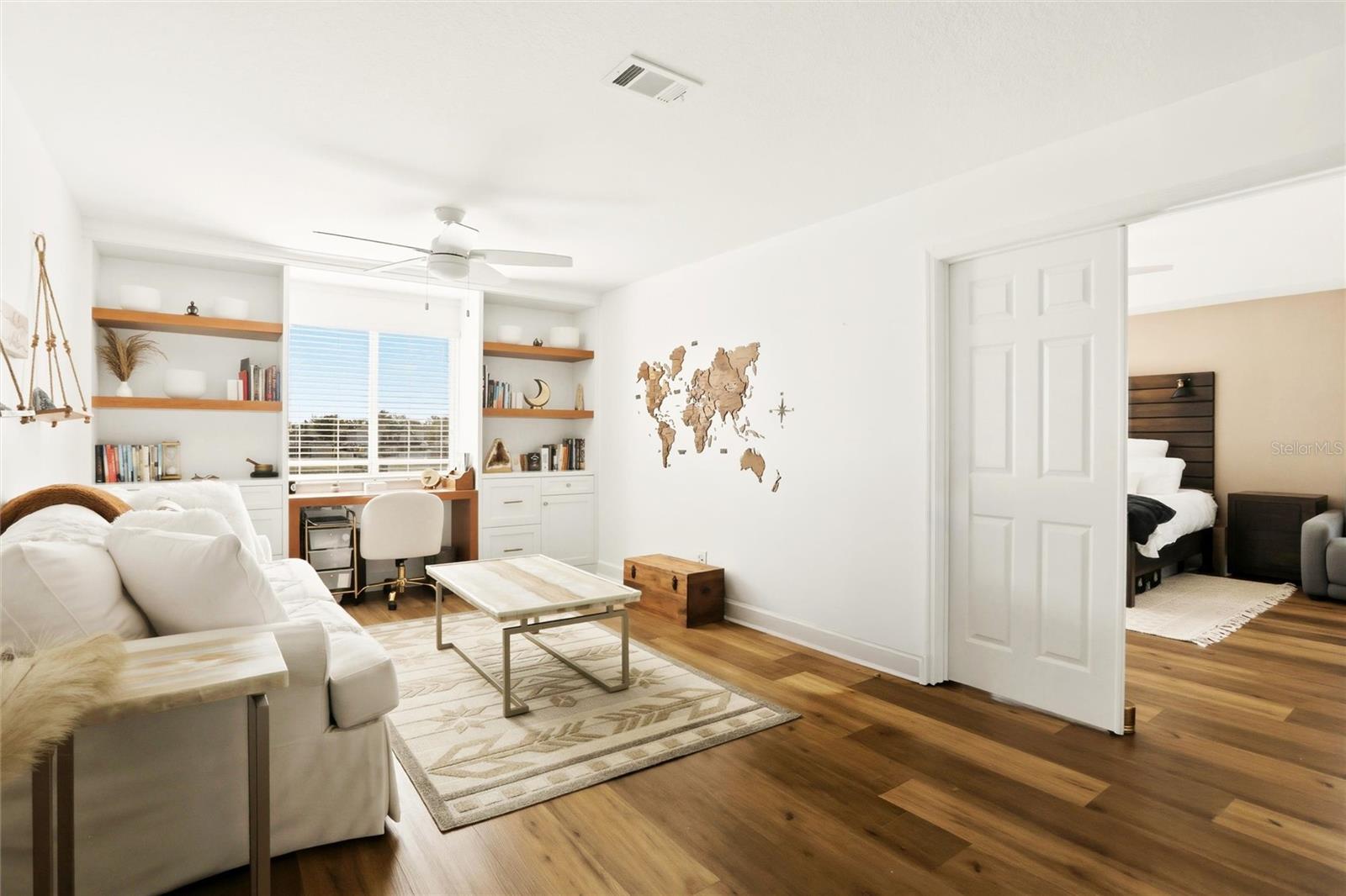 Image 22 of 68 For 6007 43rd Court E