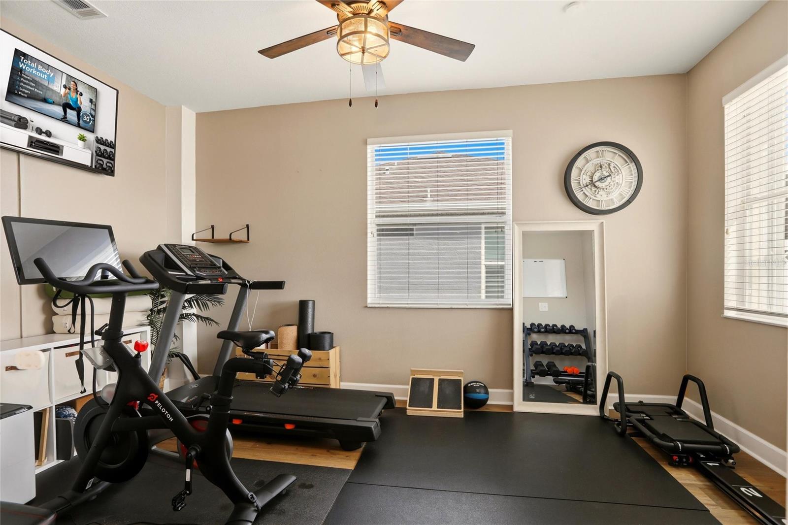 Image 46 of 68 For 6007 43rd Court E