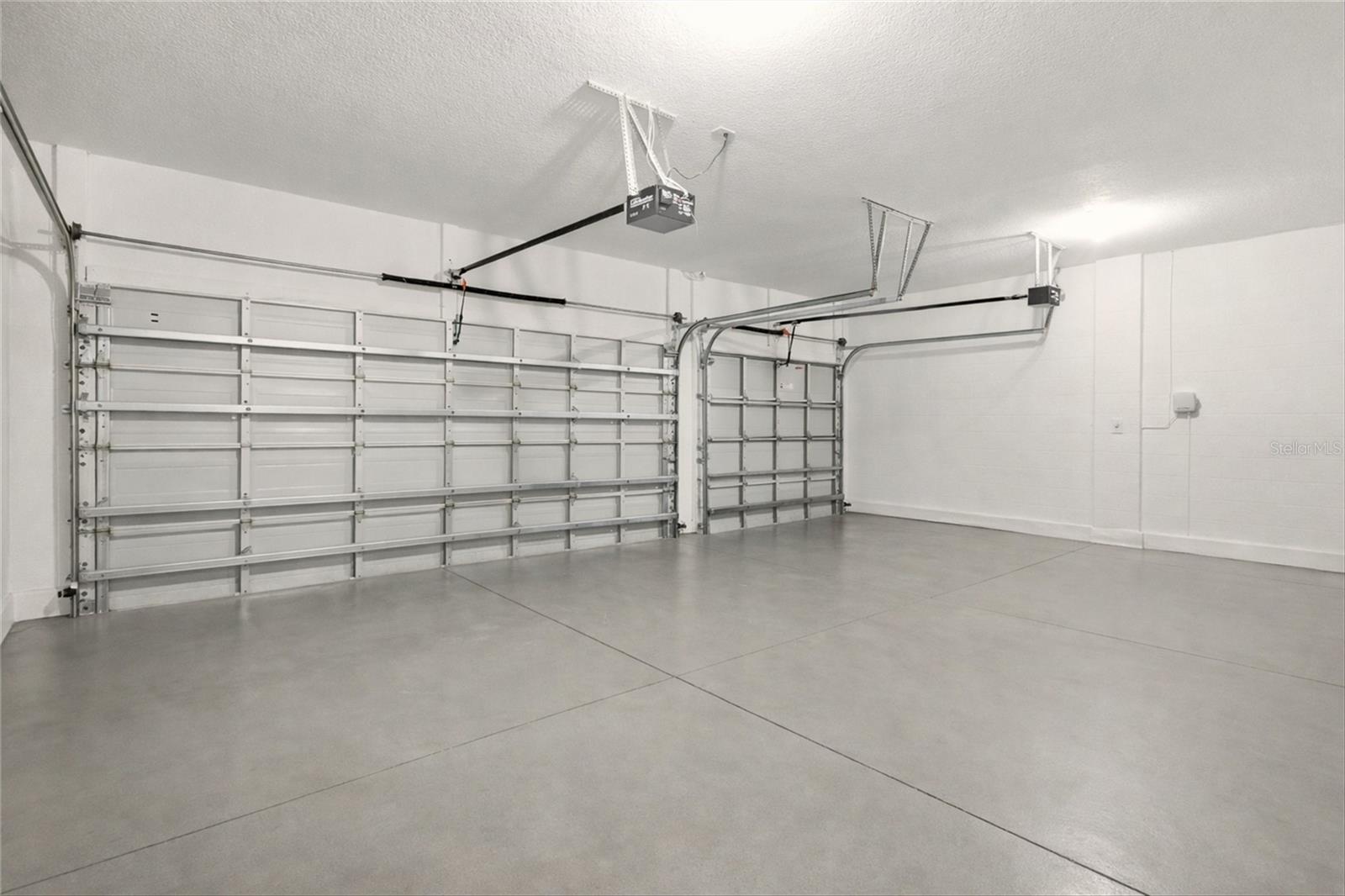 Image 49 of 68 For 6007 43rd Court E