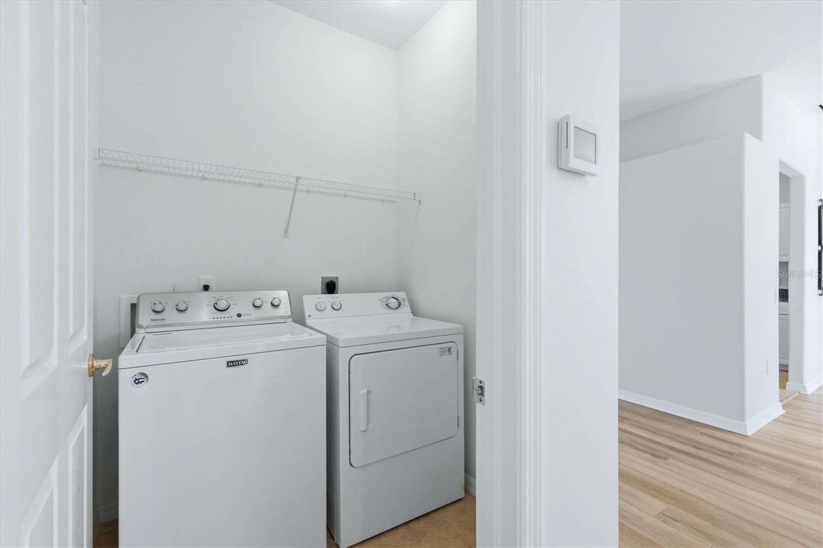 Image 30 of 49 For 4456 Streamside Court 1605