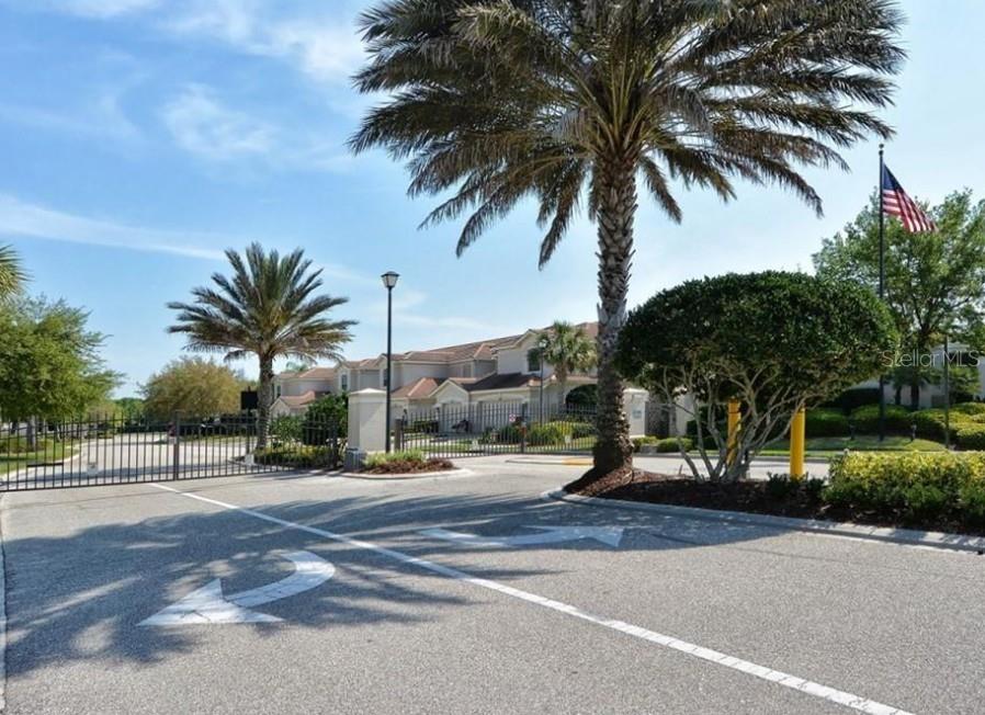 Image 4 of 49 For 4456 Streamside Court 1605