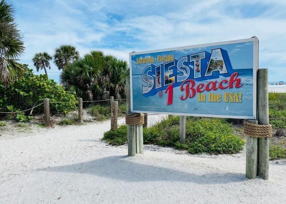 Image 45 of 49 For 4456 Streamside Court 1605