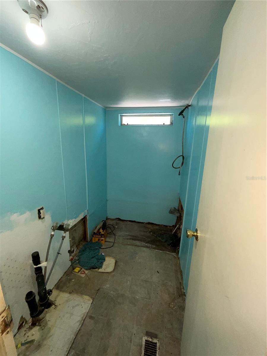 Image 12 of 19 For 2735 Buck Drive