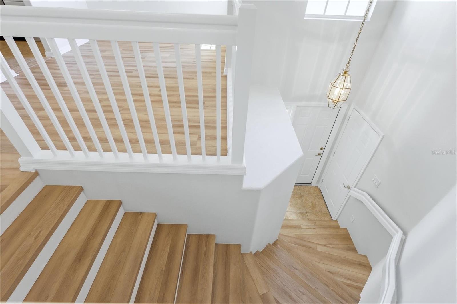 Image 3 of 41 For 4456 Streamside Court 1605