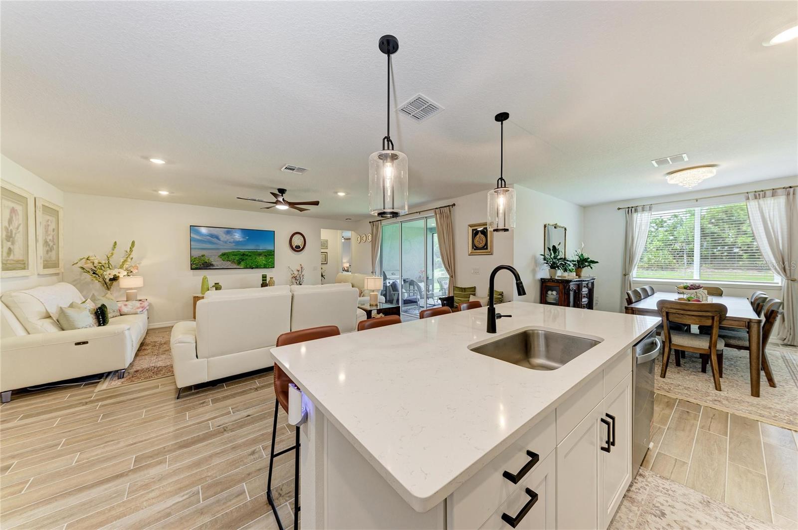 Image 11 of 78 For 14023 Kelly Park Court