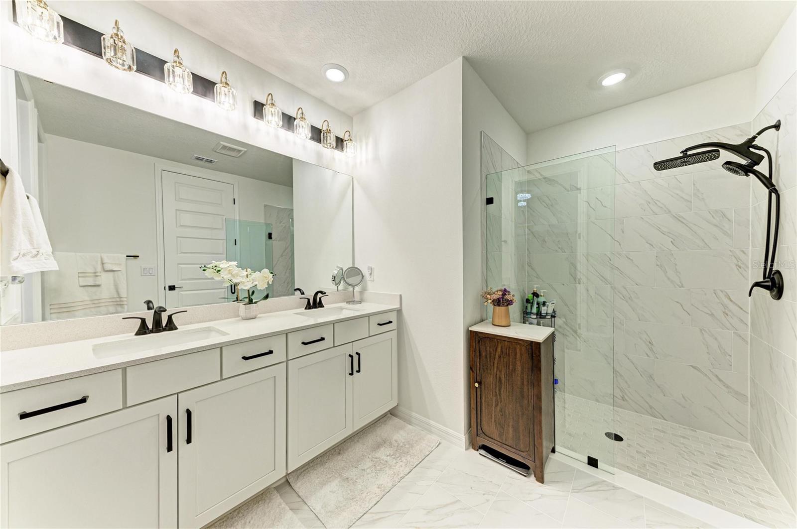 Image 25 of 78 For 14023 Kelly Park Court