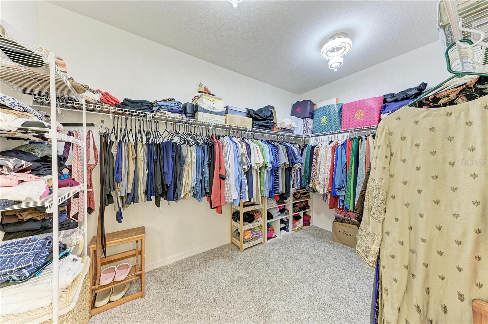 Image 27 of 78 For 14023 Kelly Park Court