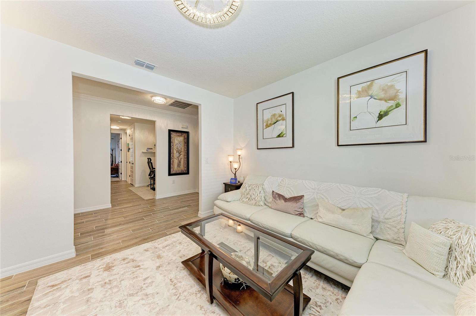 Image 30 of 78 For 14023 Kelly Park Court