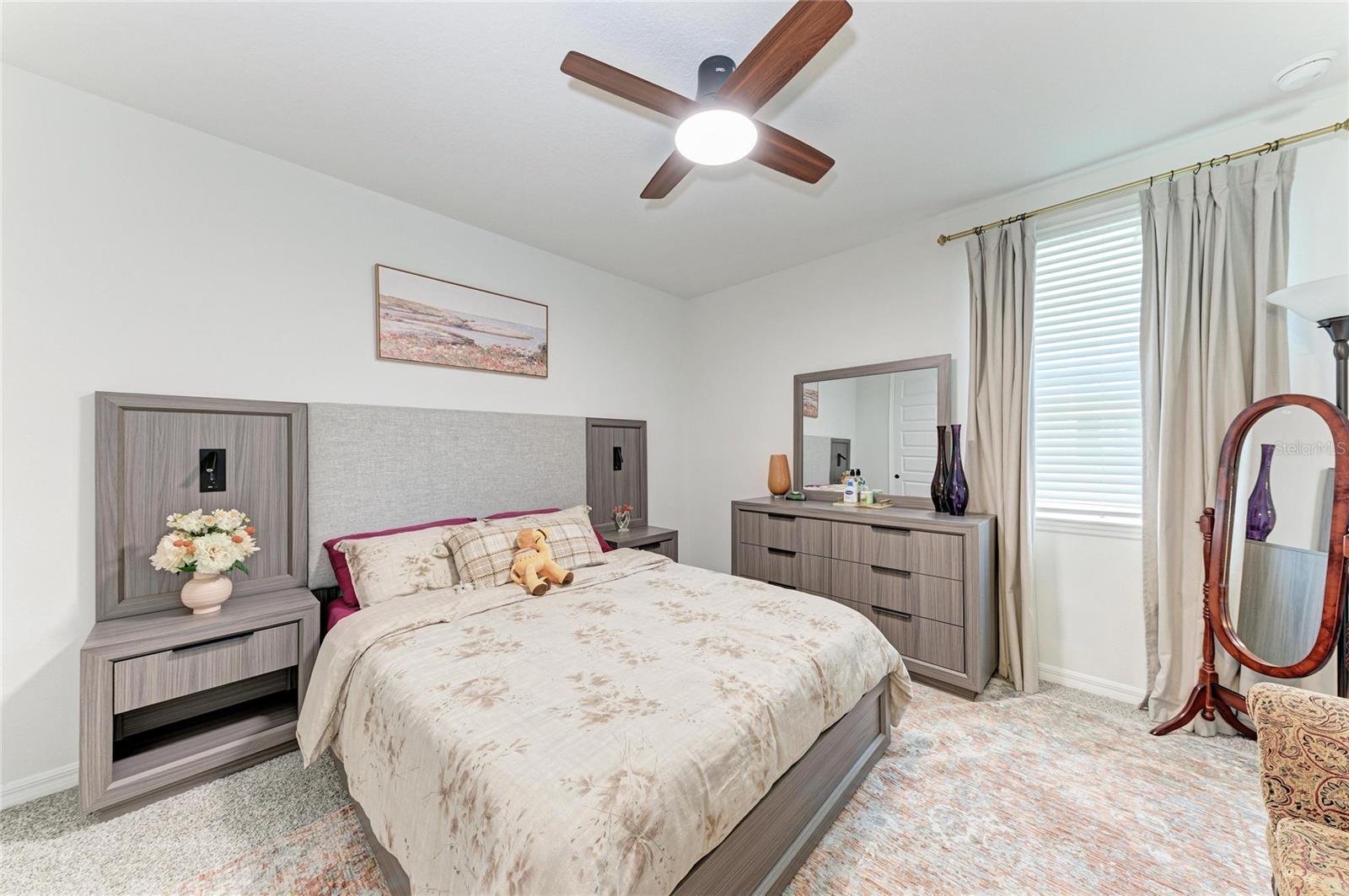 Image 31 of 78 For 14023 Kelly Park Court