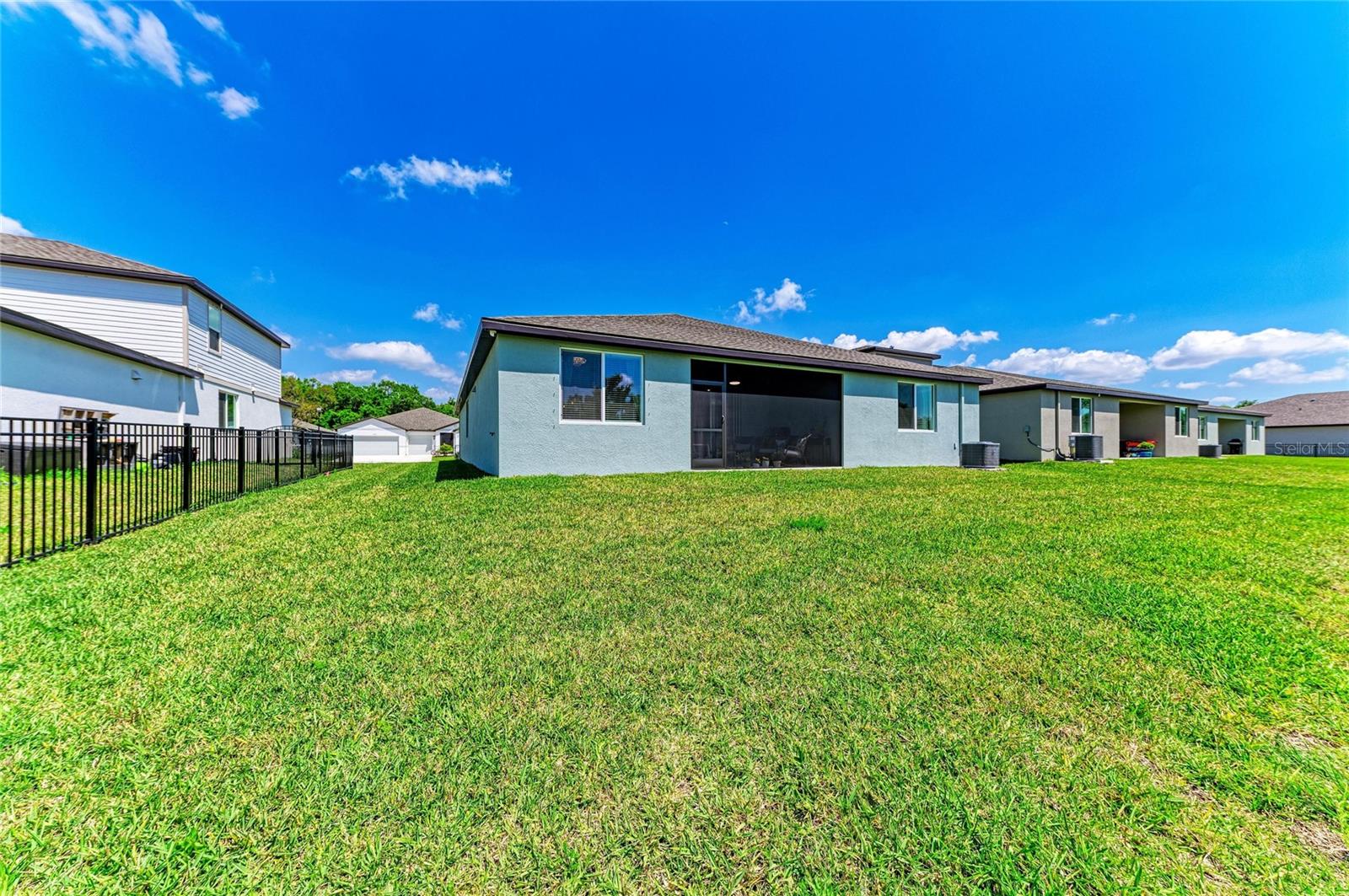 Image 45 of 78 For 14023 Kelly Park Court