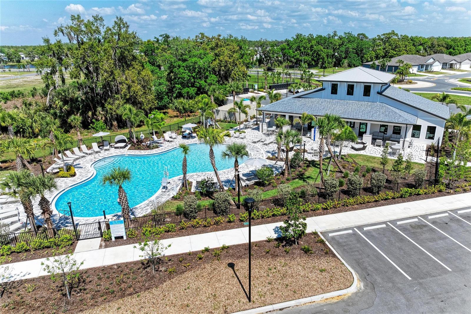 Image 47 of 78 For 14023 Kelly Park Court