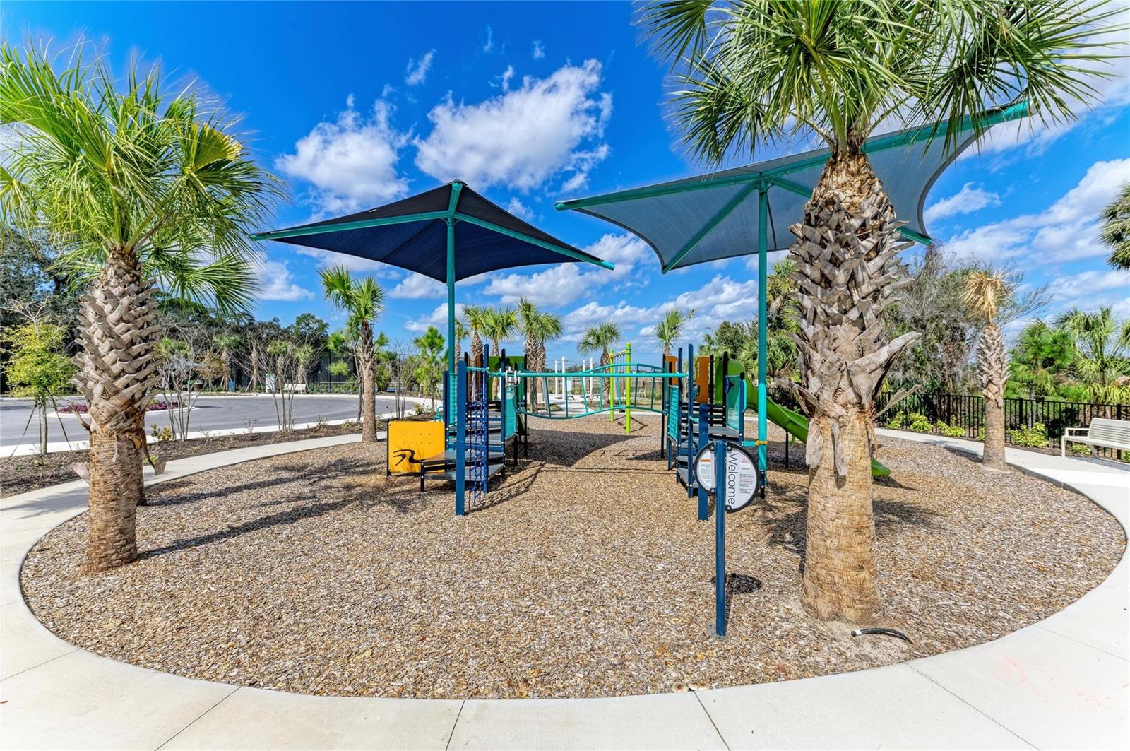 Image 52 of 78 For 14023 Kelly Park Court