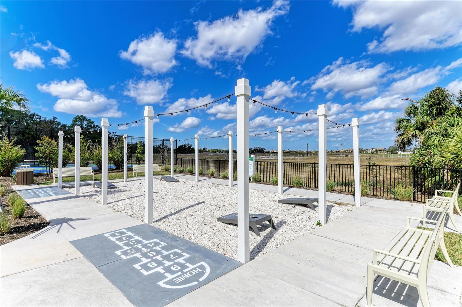 Image 59 of 78 For 14023 Kelly Park Court