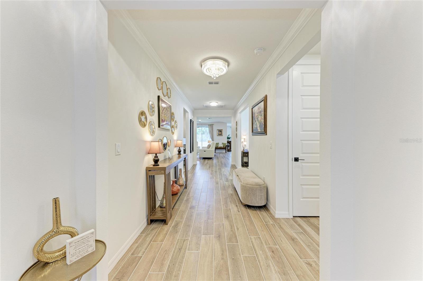 Image 6 of 78 For 14023 Kelly Park Court