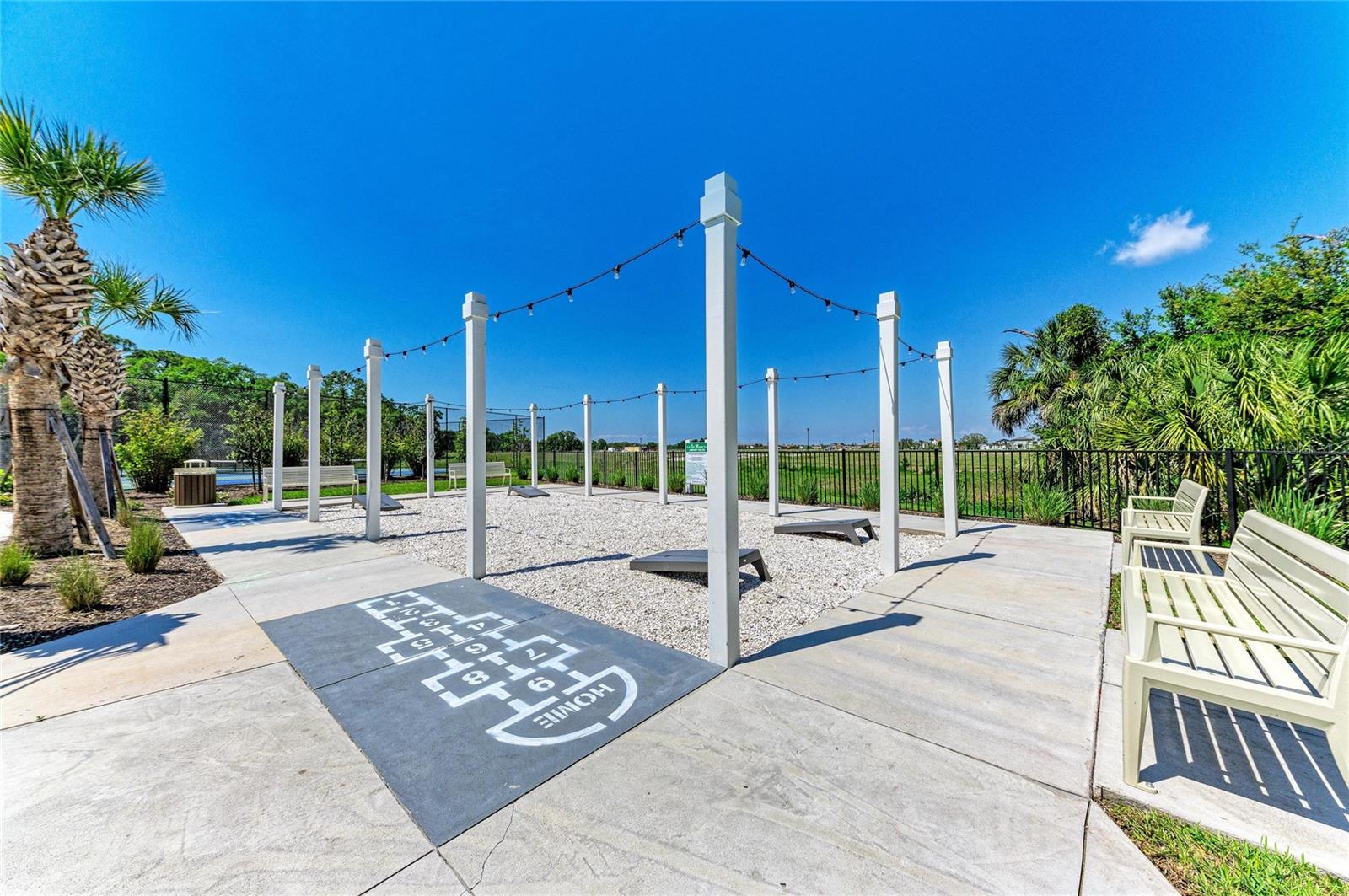 Image 61 of 78 For 14023 Kelly Park Court