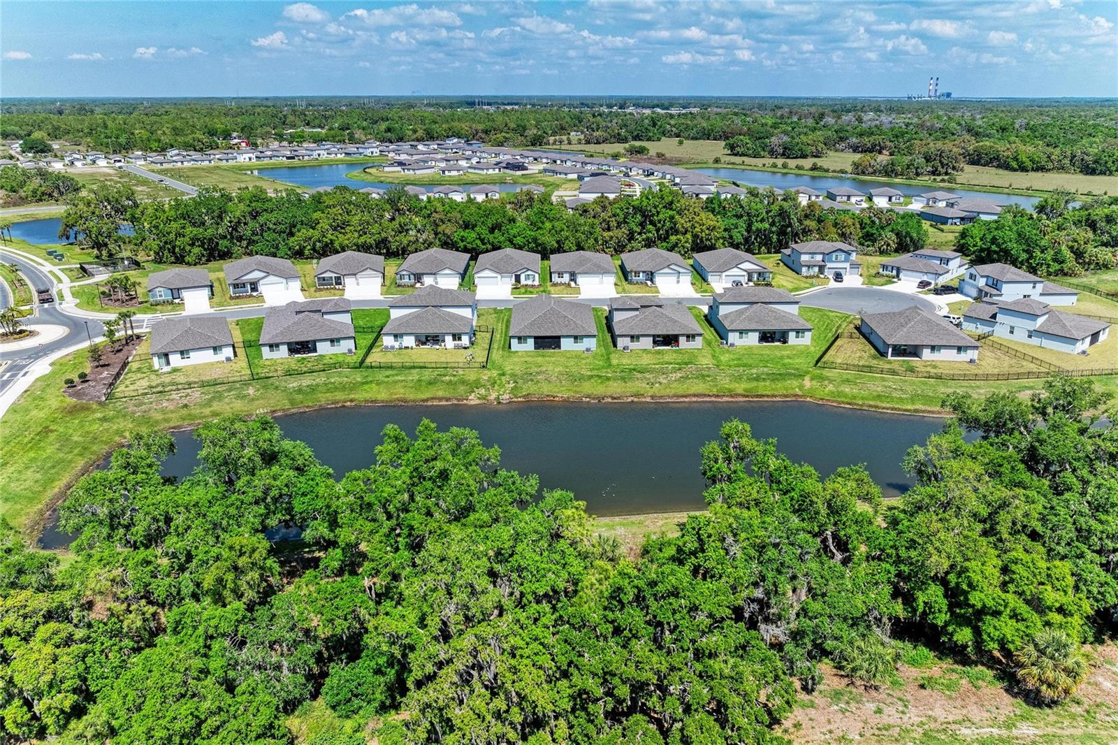 Image 70 of 78 For 14023 Kelly Park Court