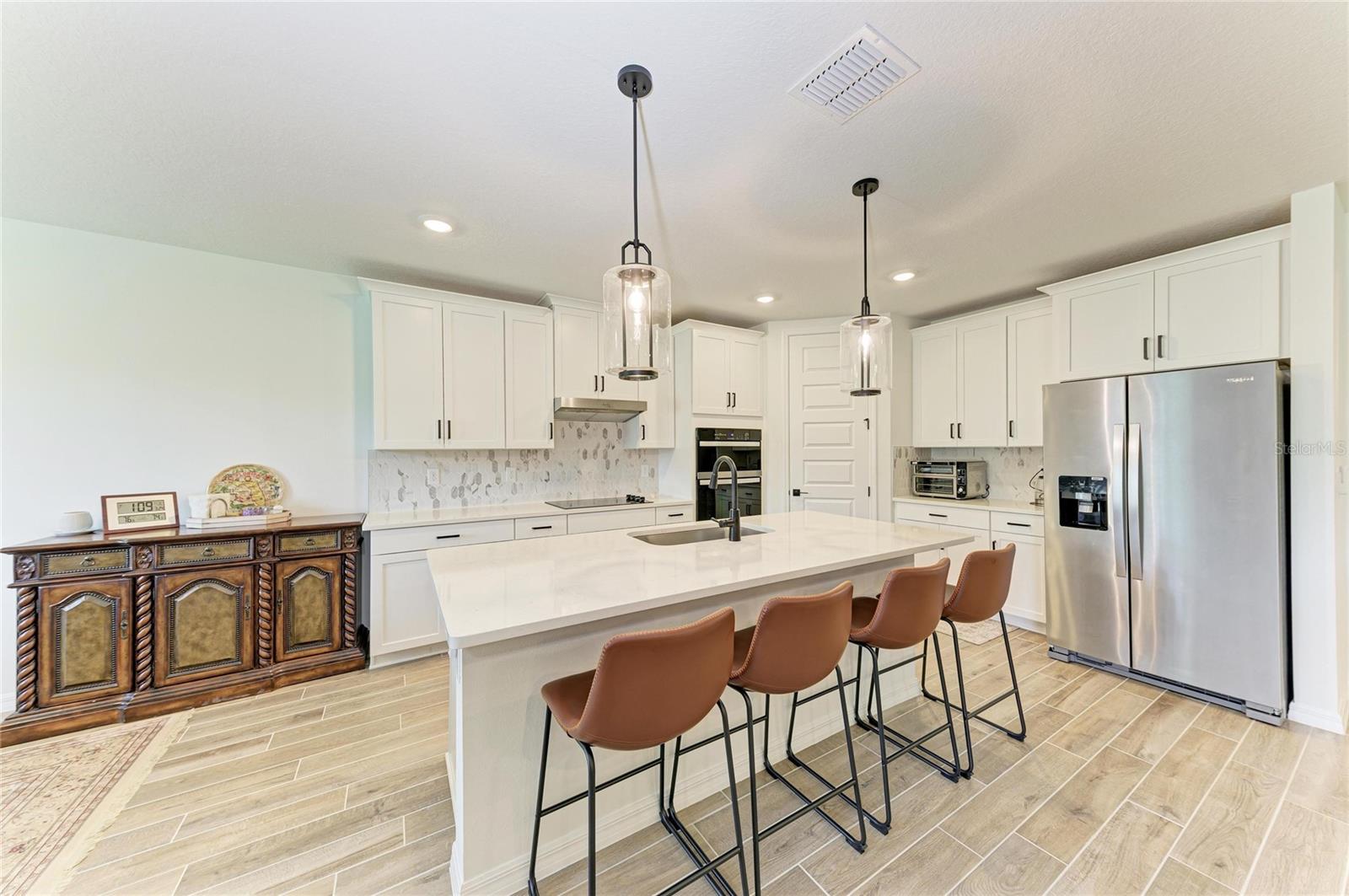 Image 8 of 78 For 14023 Kelly Park Court