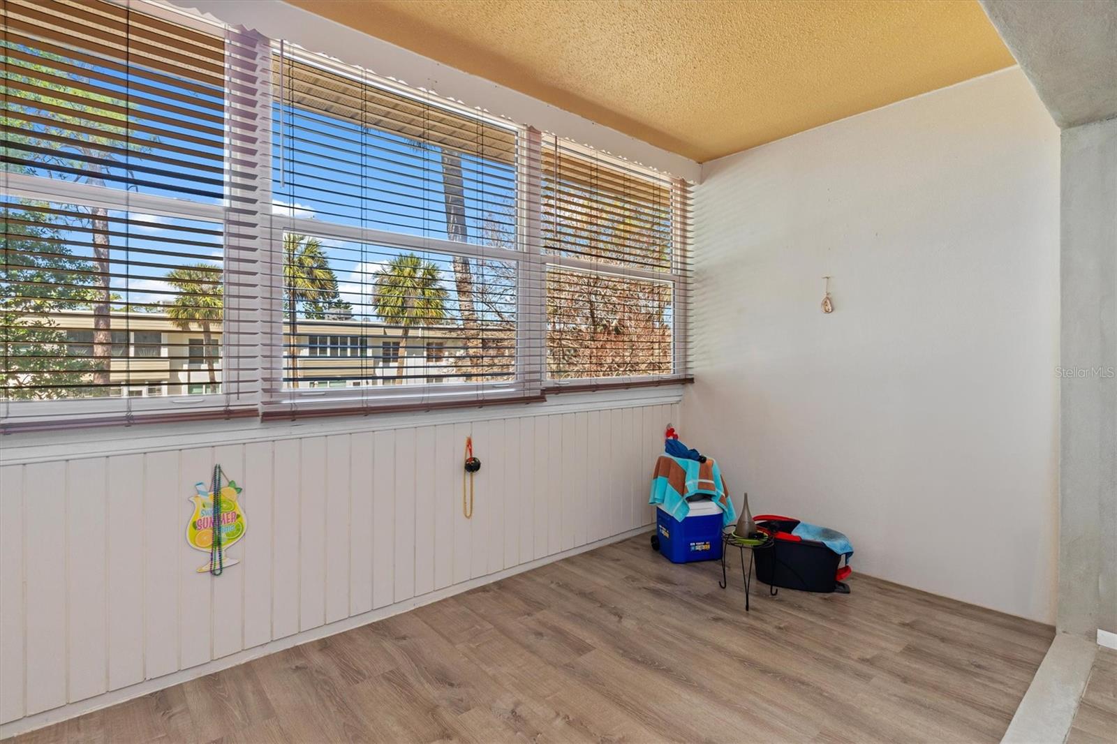 Image 19 of 38 For 2437 Harbor Boulevard 204