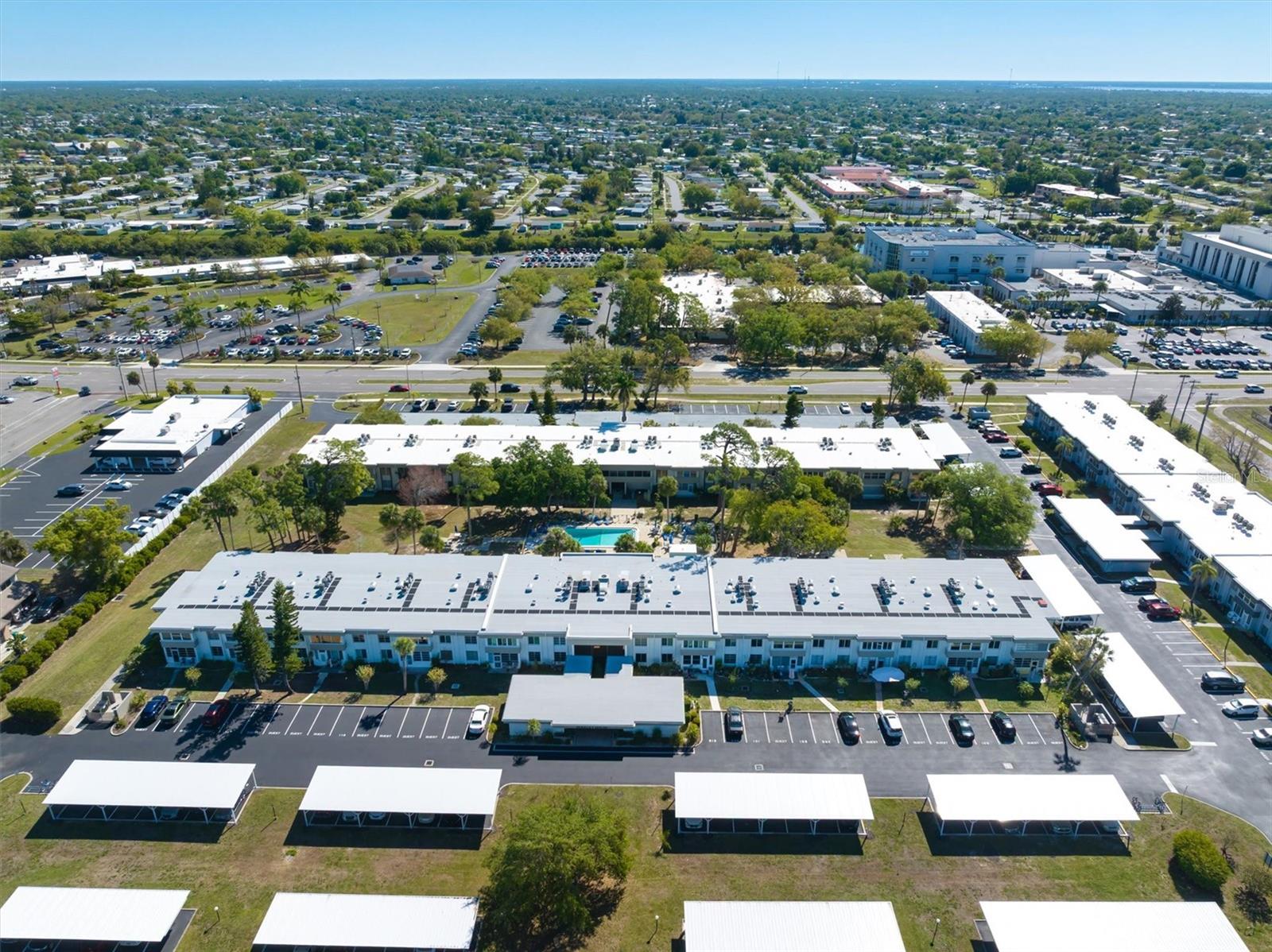 Image 35 of 38 For 2437 Harbor Boulevard 204