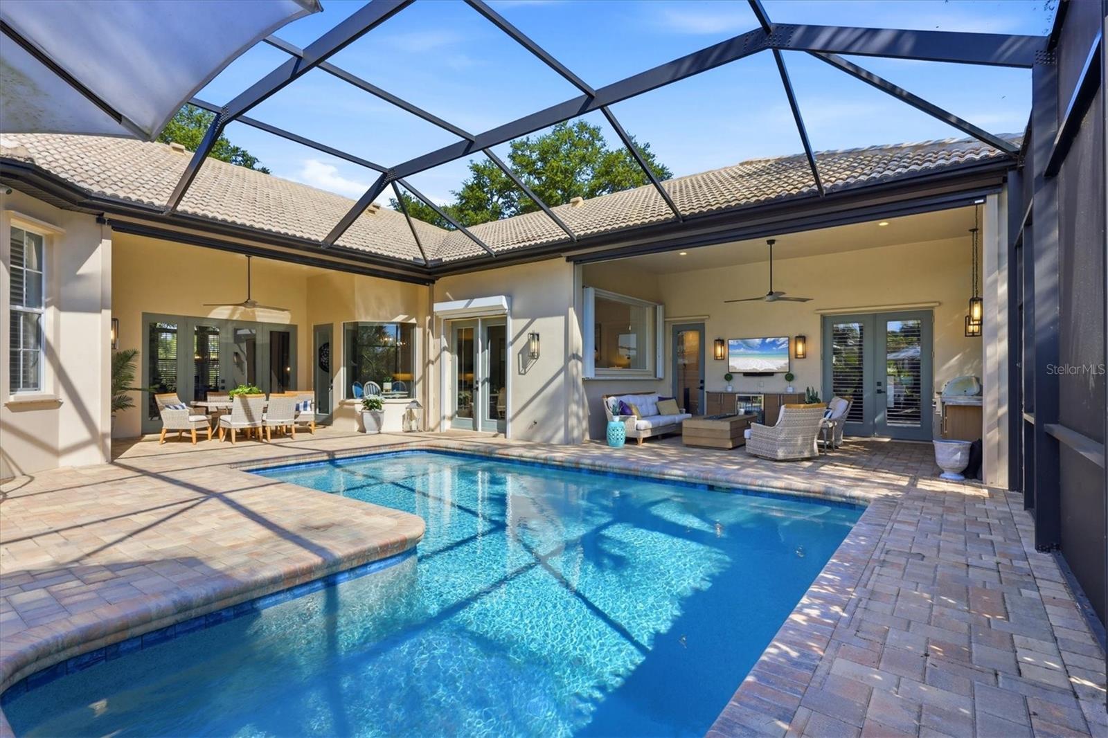 Image 48 of 100 For 19 Cayman Isles Boulevard