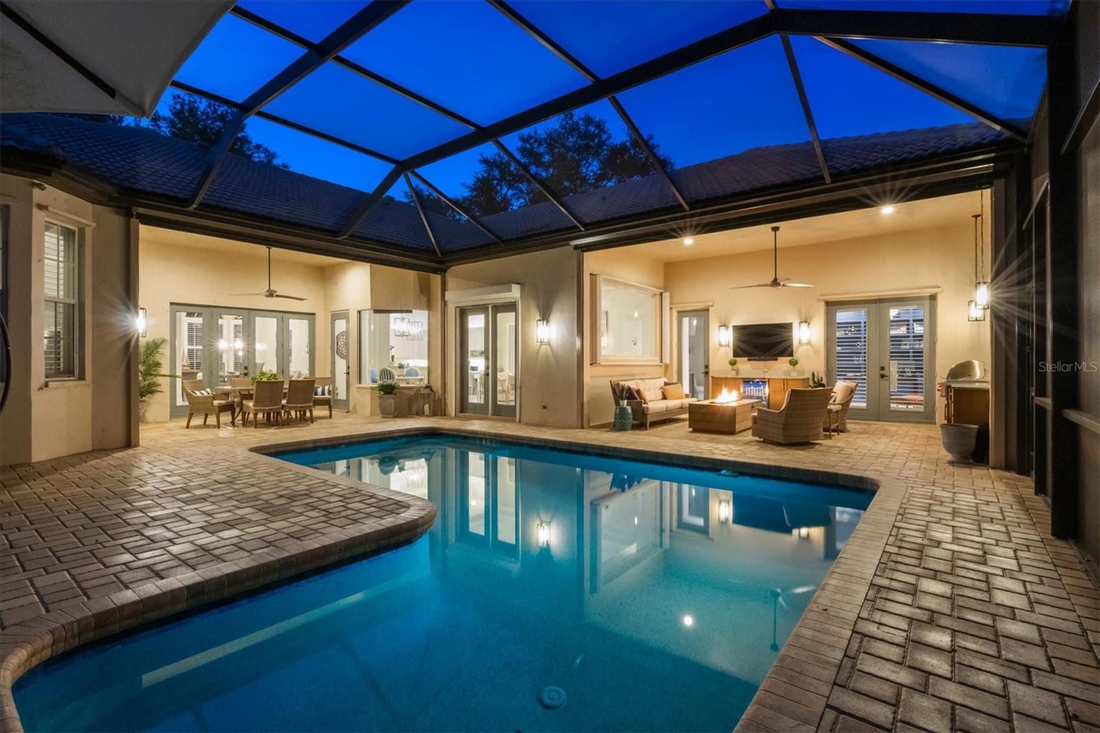 Image 49 of 100 For 19 Cayman Isles Boulevard