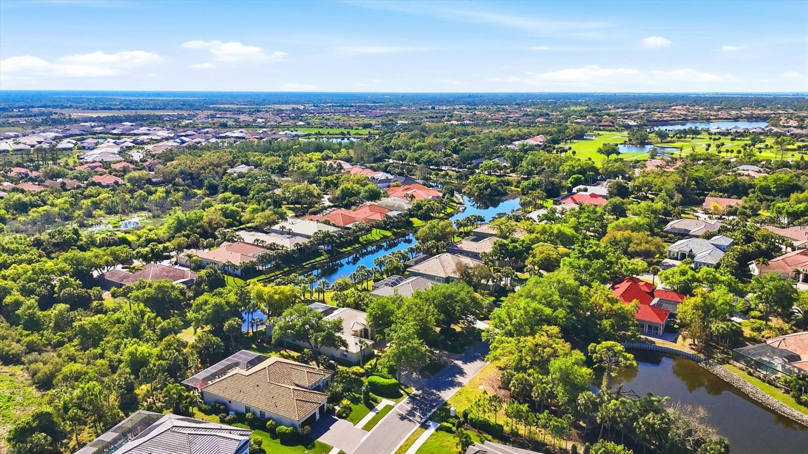 Image 75 of 100 For 19 Cayman Isles Boulevard