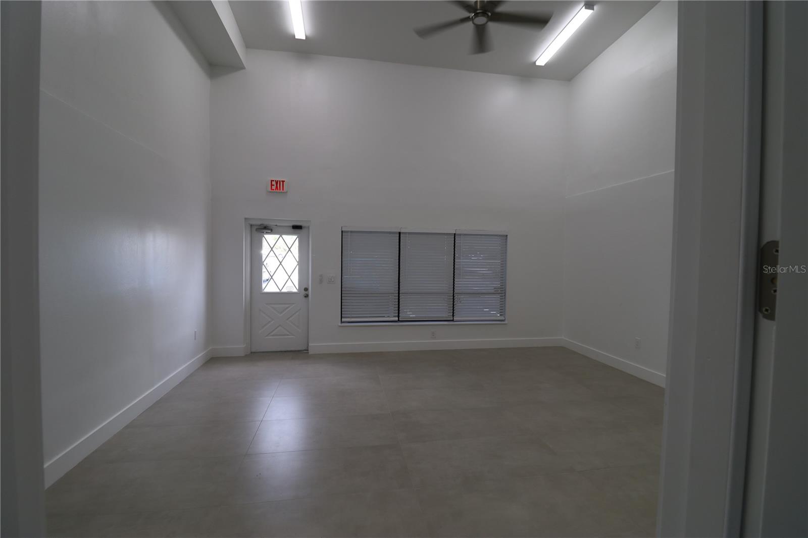 Image 2 of 7 For 1225 Tamiami Trail A8
