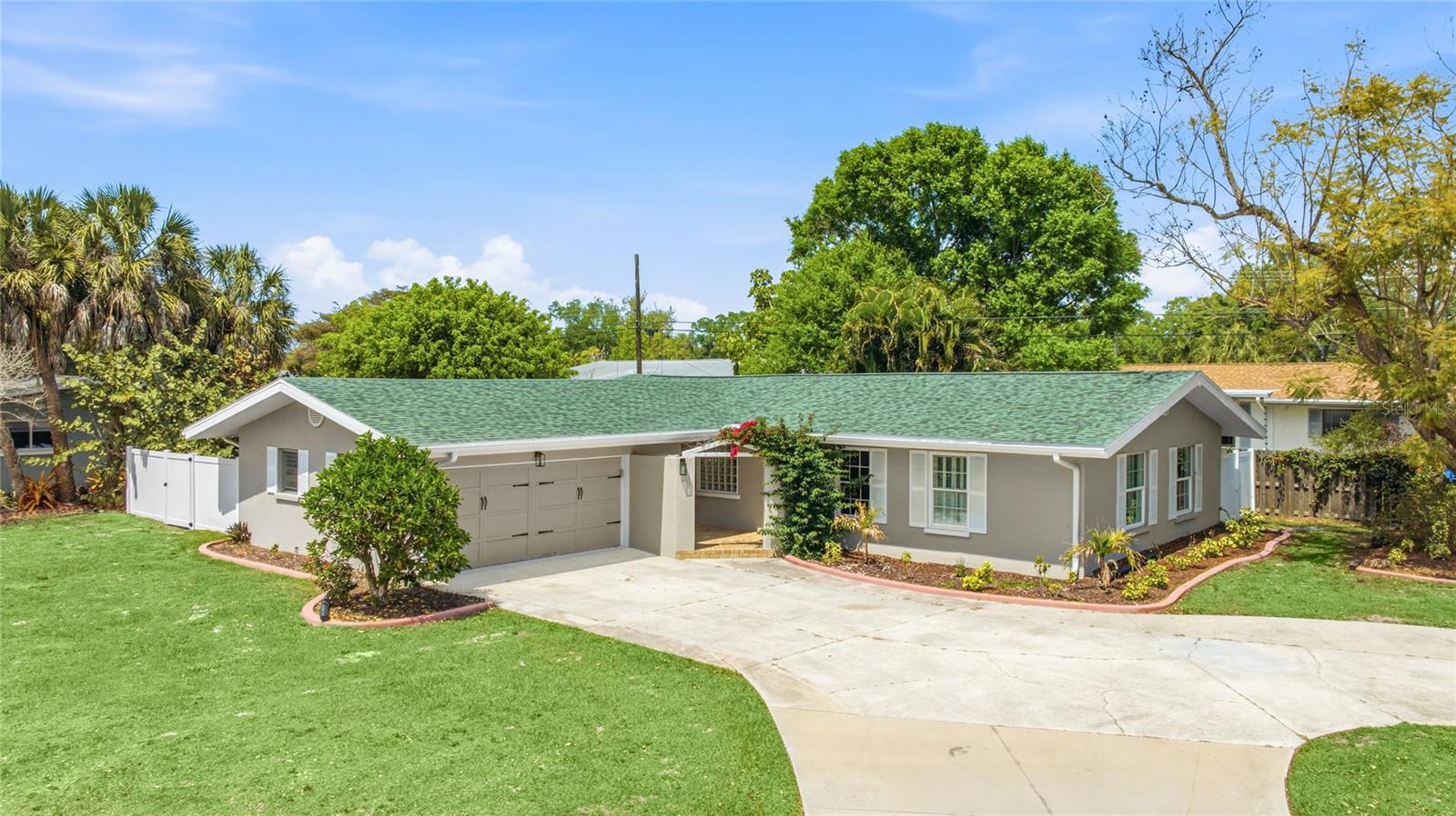 Details for 2949 Bougainvillea Street, SARASOTA, FL 34239