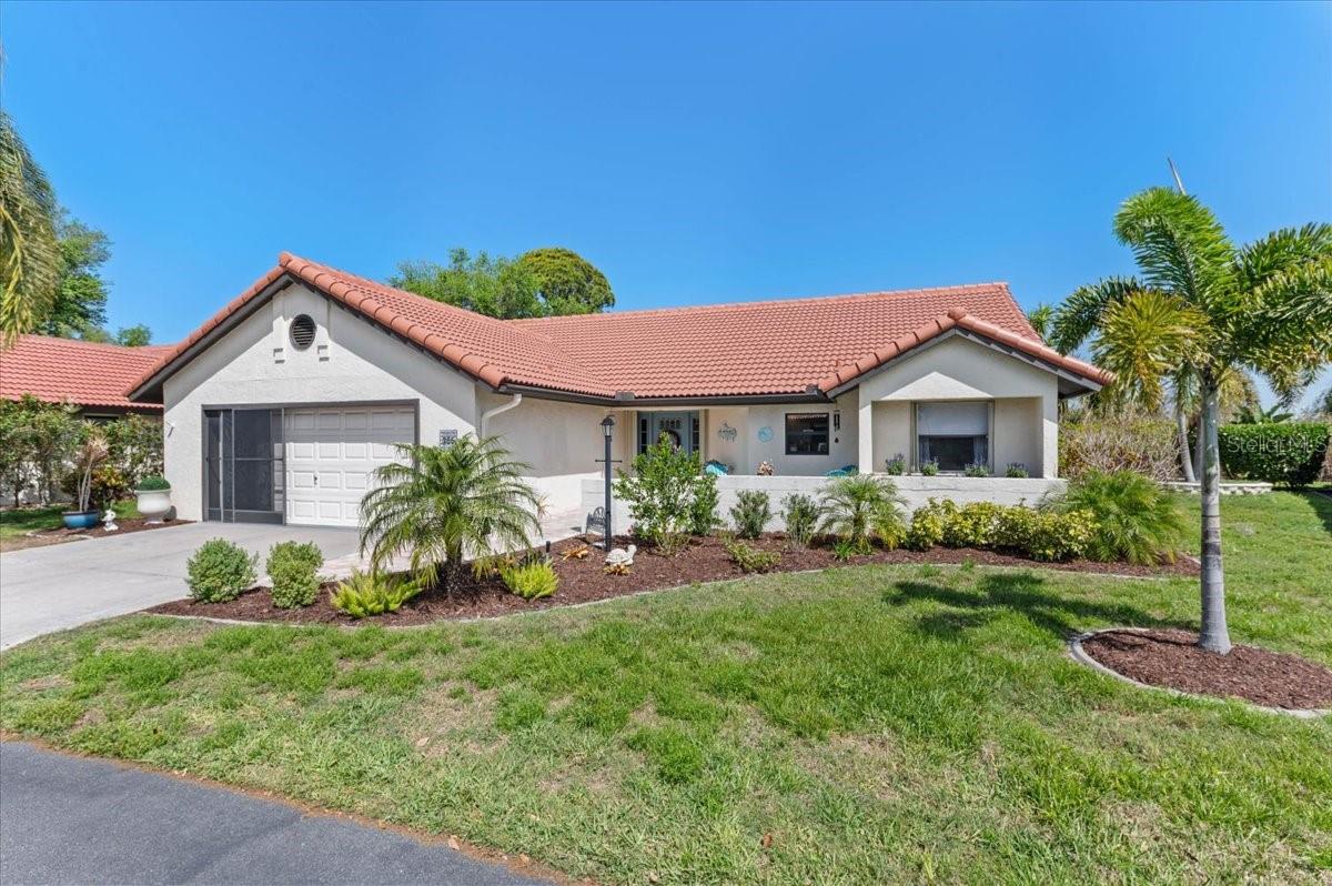 Image 28 of 52 For 286 Laurel Hollow Drive