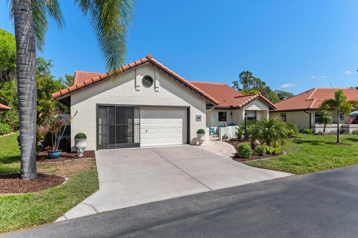 Image 30 of 52 For 286 Laurel Hollow Drive