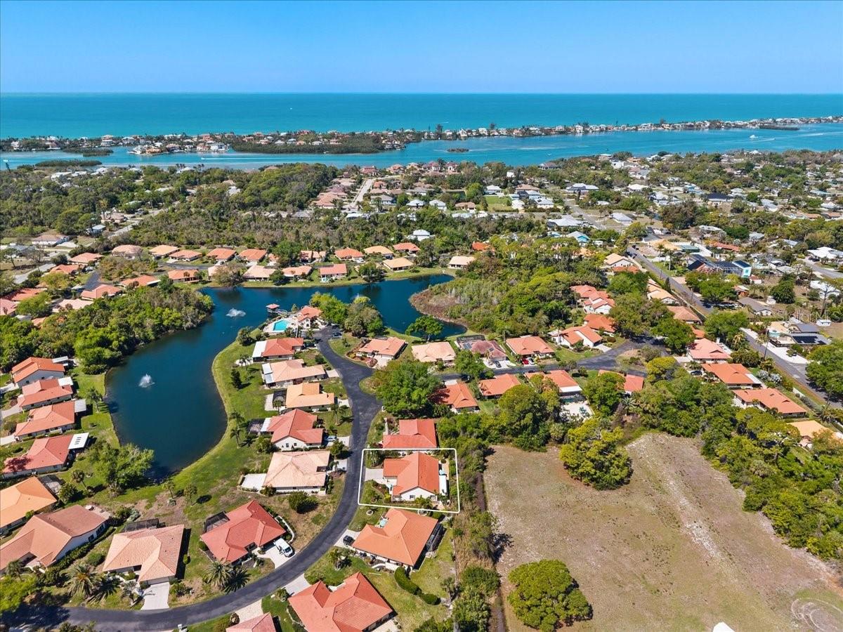 Image 32 of 52 For 286 Laurel Hollow Drive