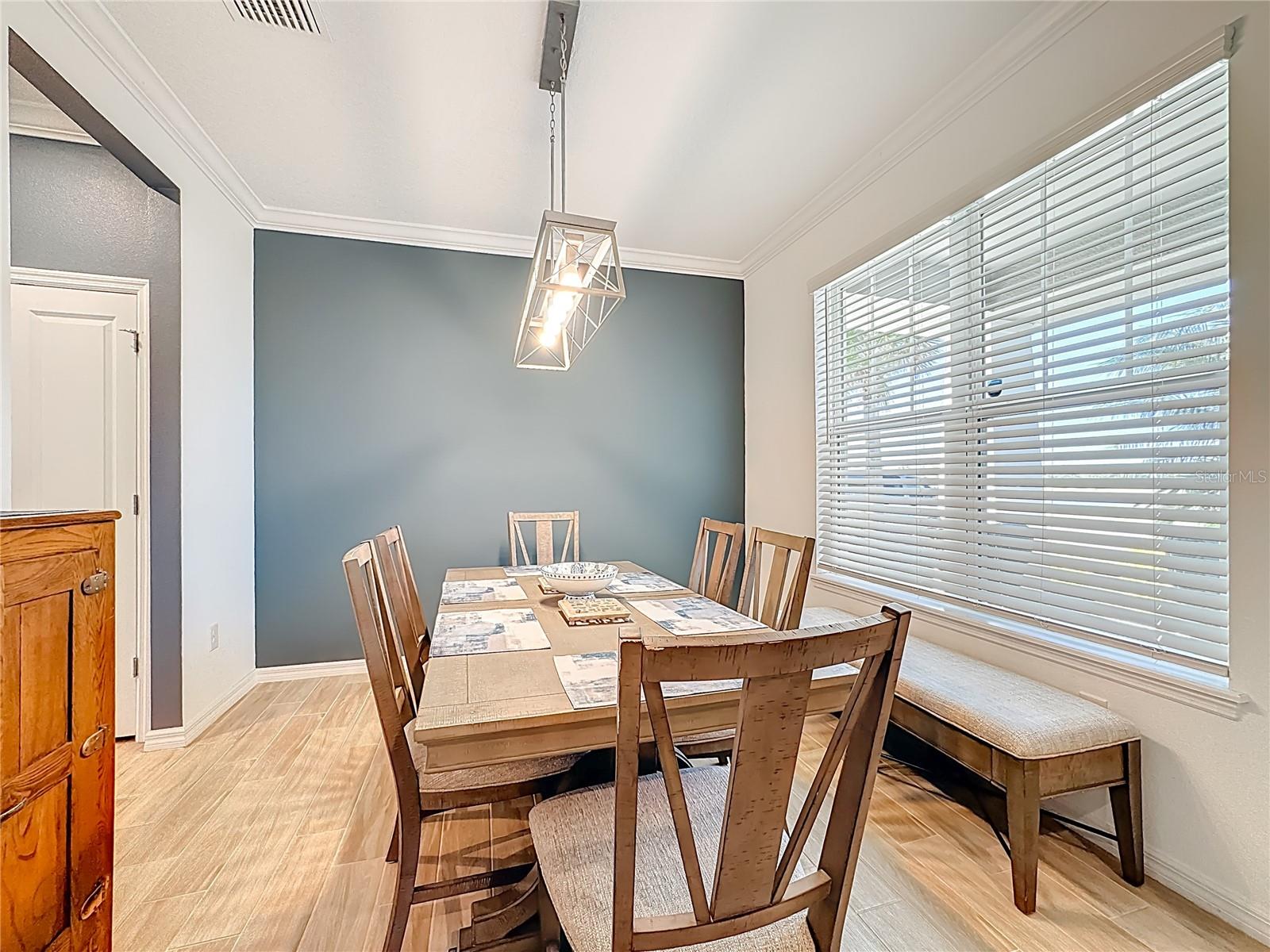 Image 11 of 67 For 6017 Maidenstone Way