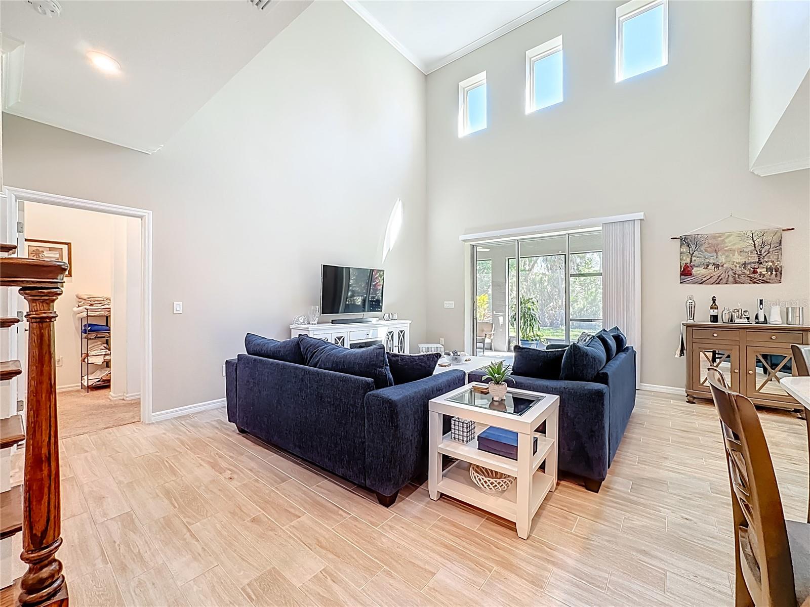 Image 13 of 67 For 6017 Maidenstone Way