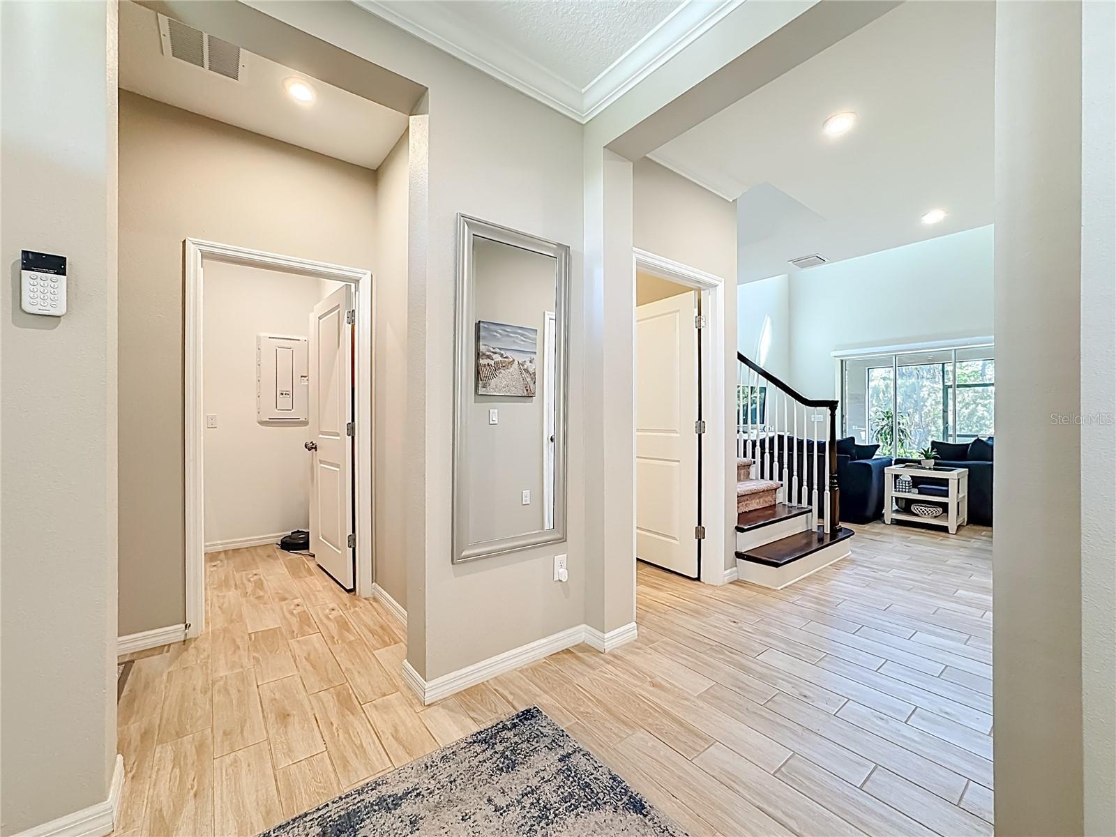 Image 4 of 67 For 6017 Maidenstone Way