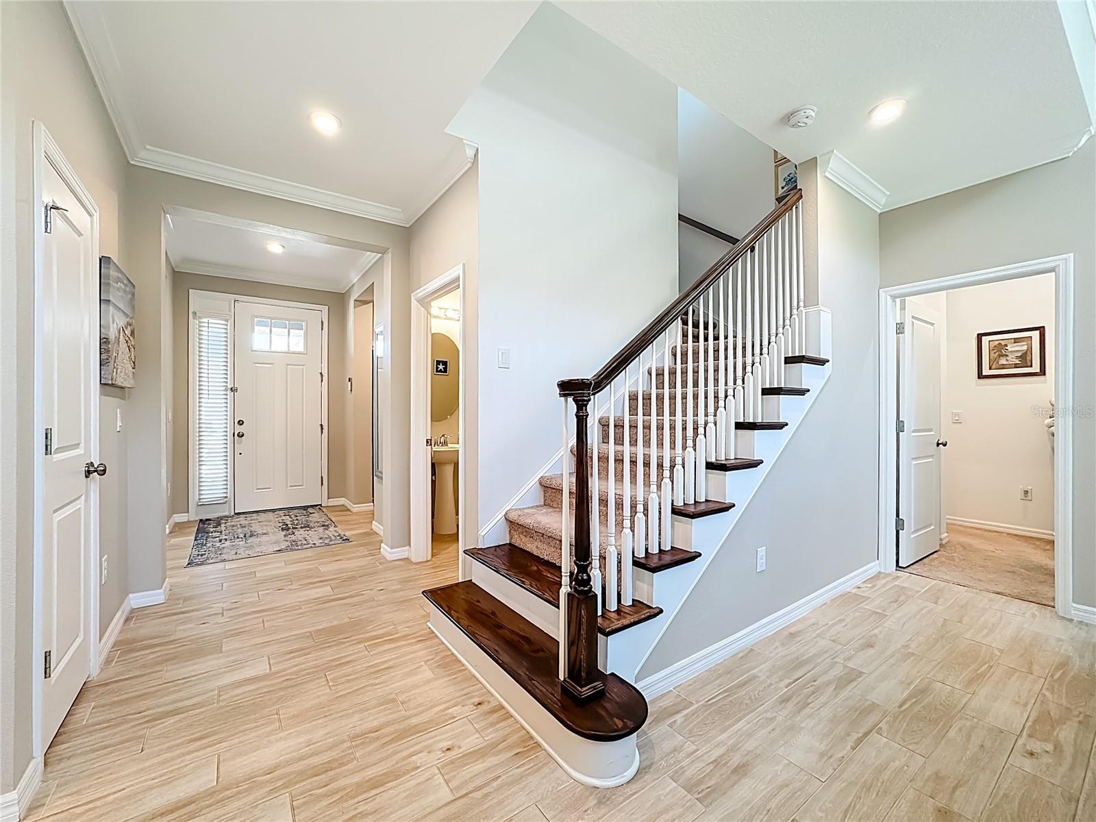 Image 8 of 67 For 6017 Maidenstone Way