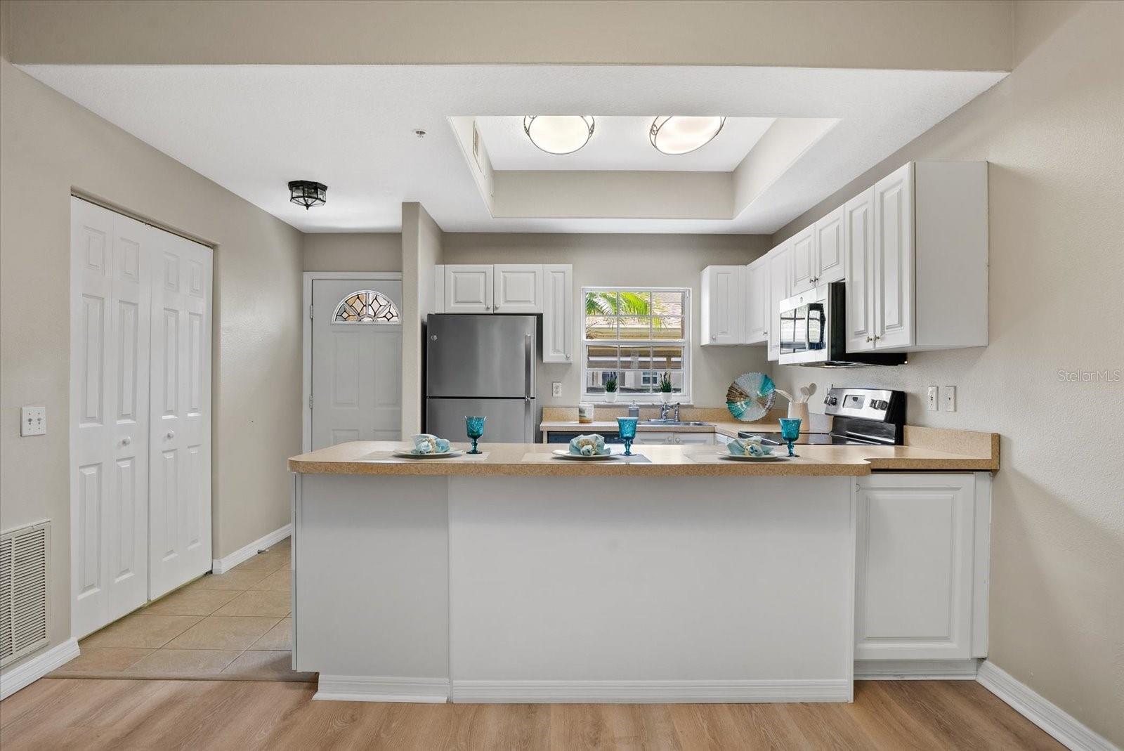 Image 8 of 37 For 4275 Castlebridge Lane 1312