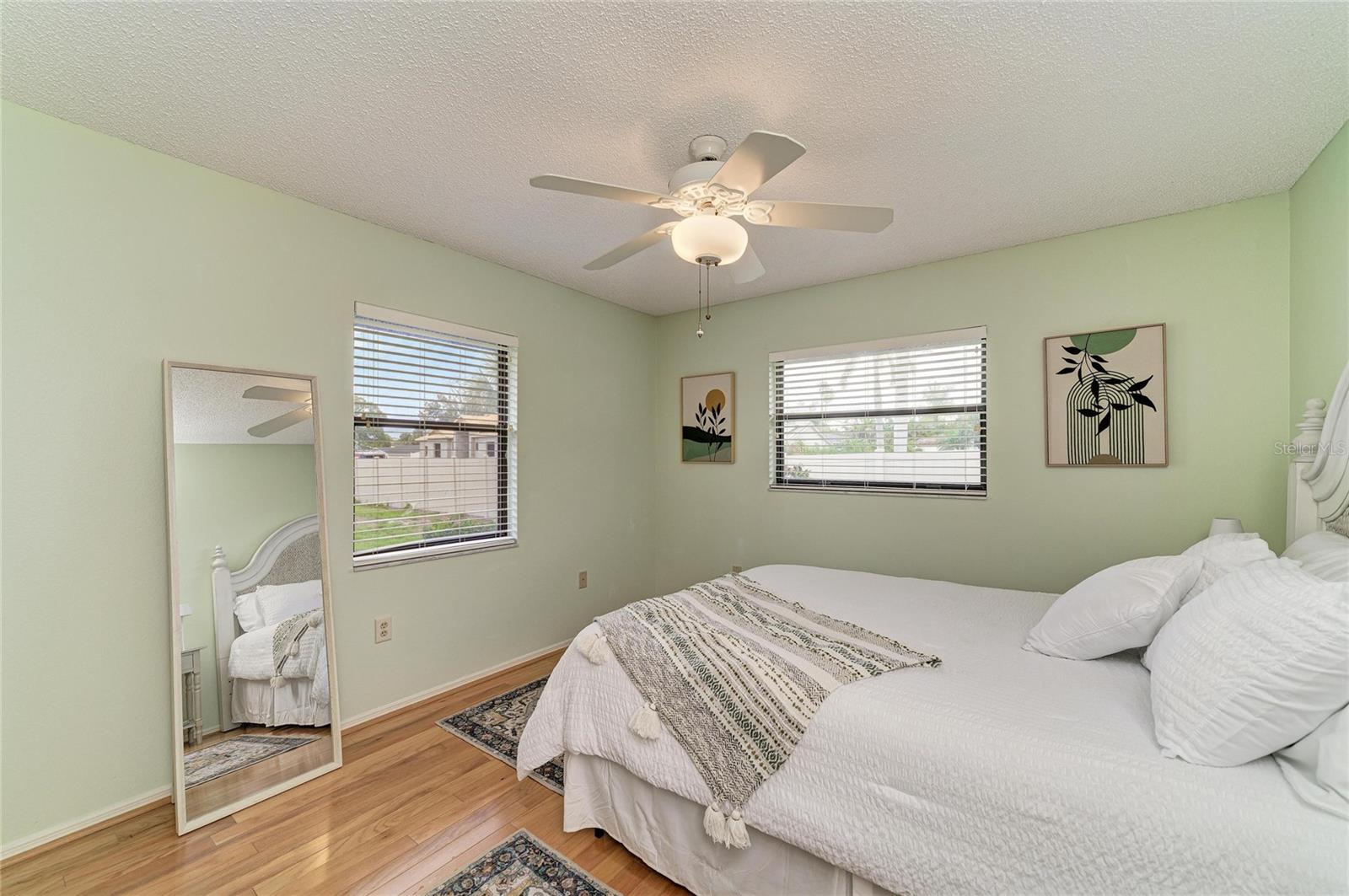 Image 16 of 83 For 246 Laurel Hollow Drive 23