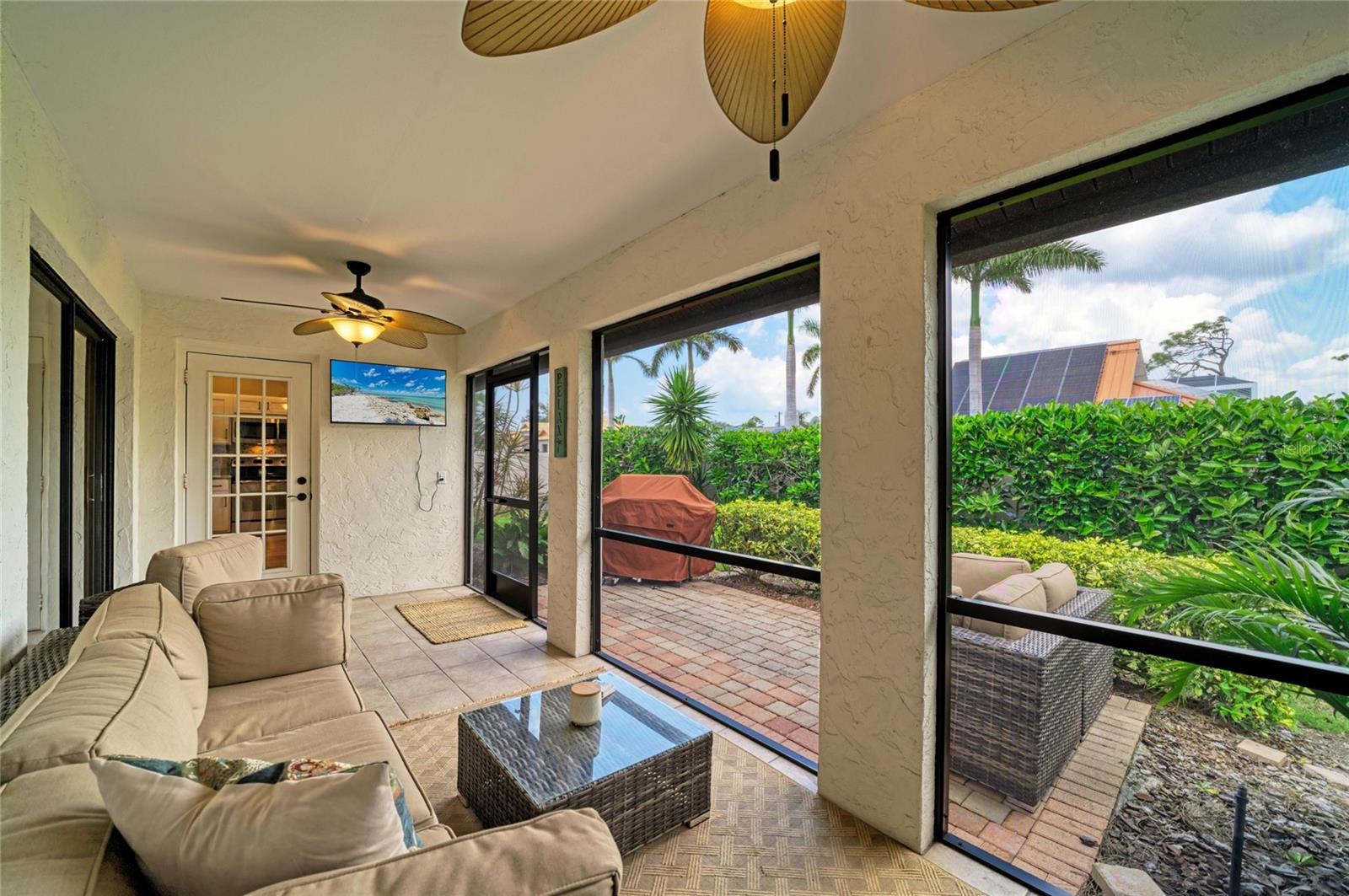 Image 40 of 83 For 246 Laurel Hollow Drive 23