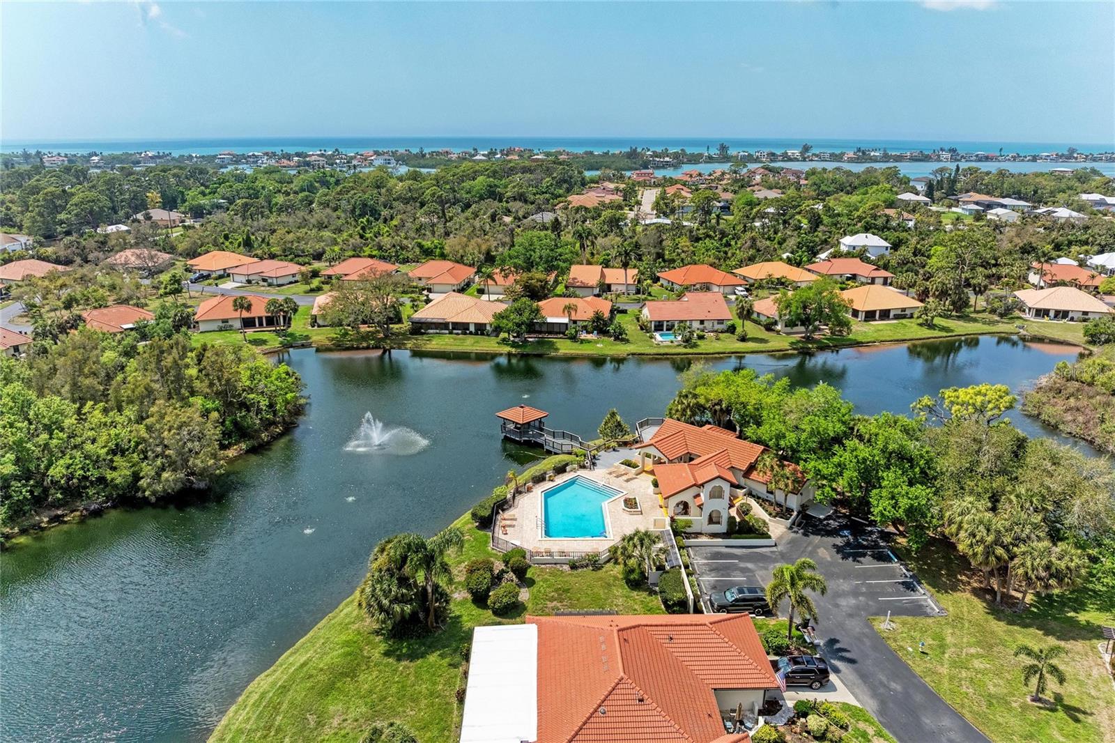 Image 45 of 83 For 246 Laurel Hollow Drive 23