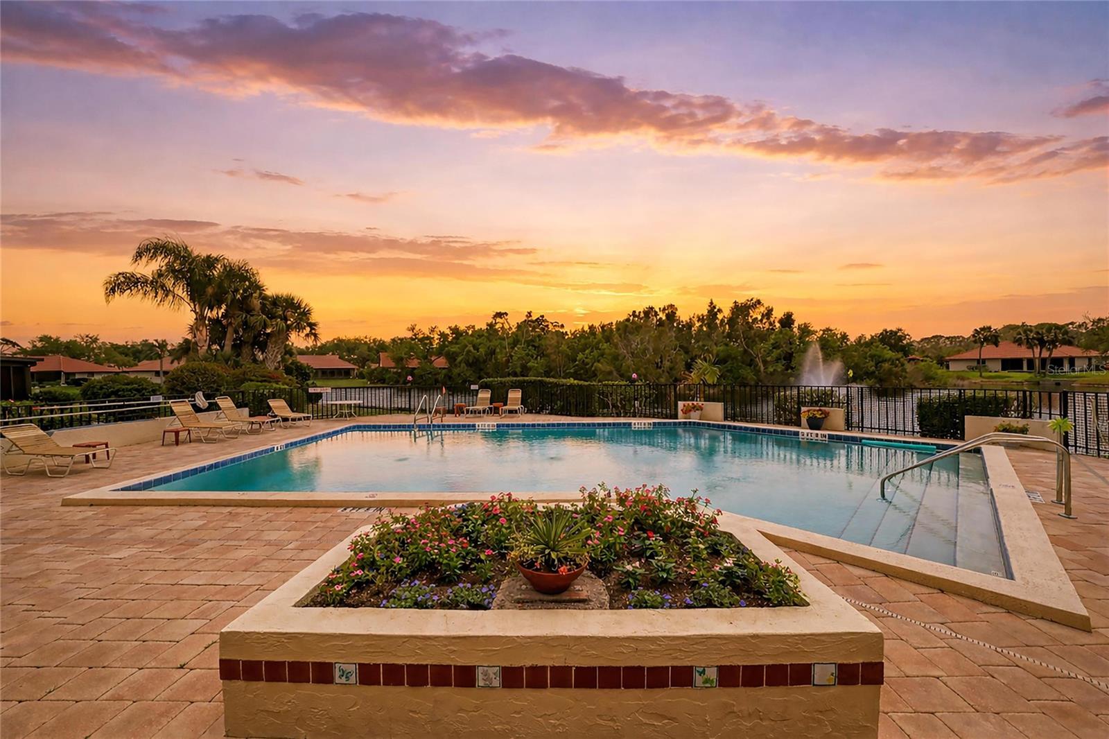 Image 5 of 83 For 246 Laurel Hollow Drive 23