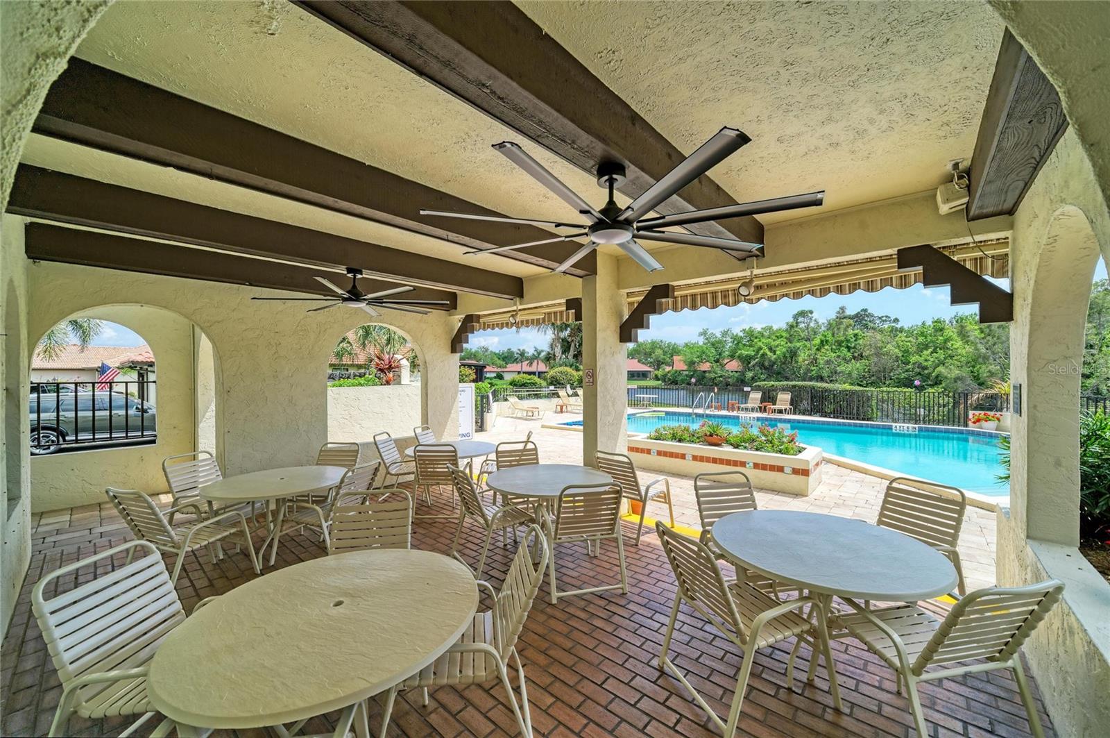 Image 50 of 83 For 246 Laurel Hollow Drive 23