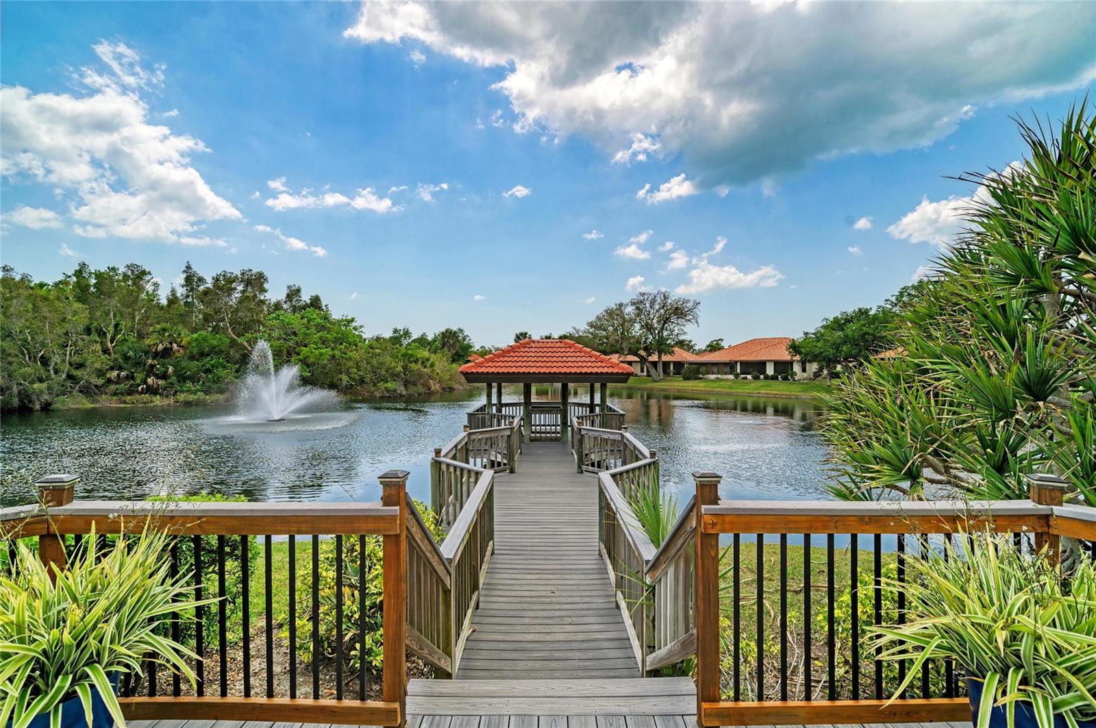 Image 55 of 83 For 246 Laurel Hollow Drive 23